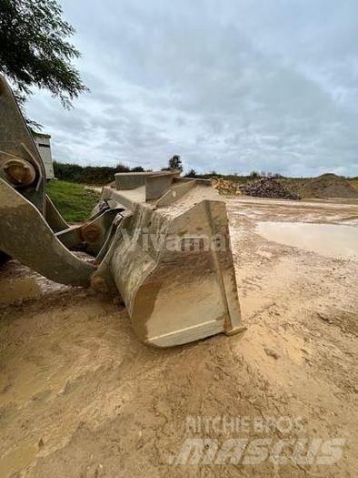 Doosan DL450 Kolesni nakladalci