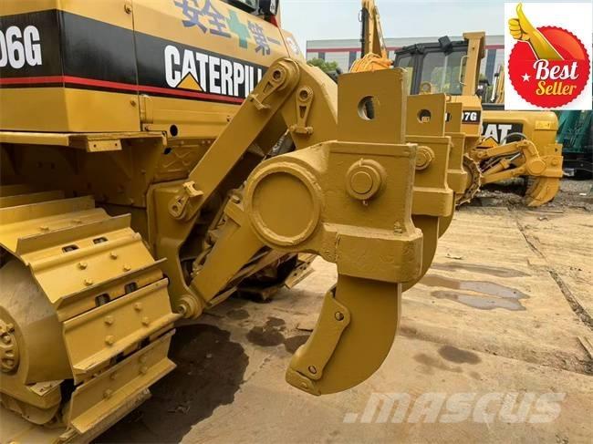 CAT D 6 G Buldožerji goseničarji