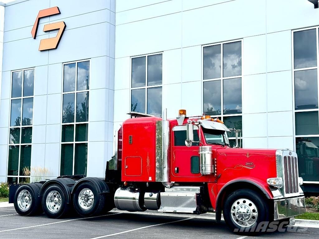 Peterbilt 388 Vlačilci