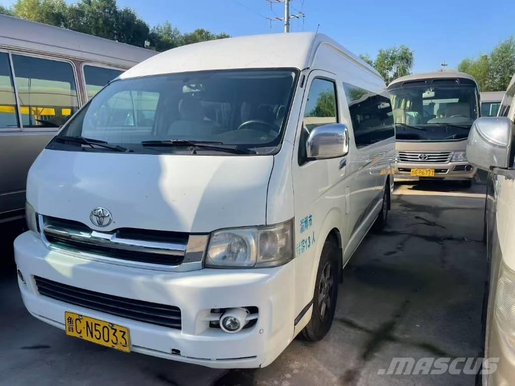 Toyota Hiace Medkrajevni avtobusi