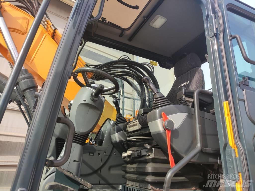 Hyundai HW140 Bagri na kolesih