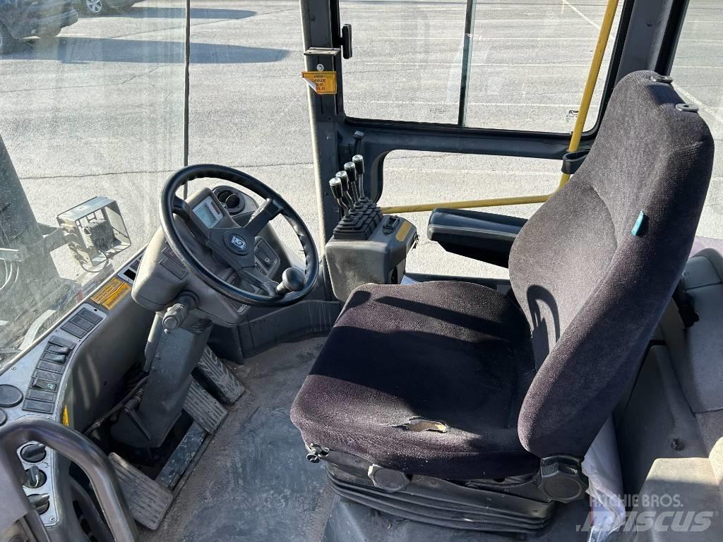 Kalmar DCE70-6 Dizelski viličarji
