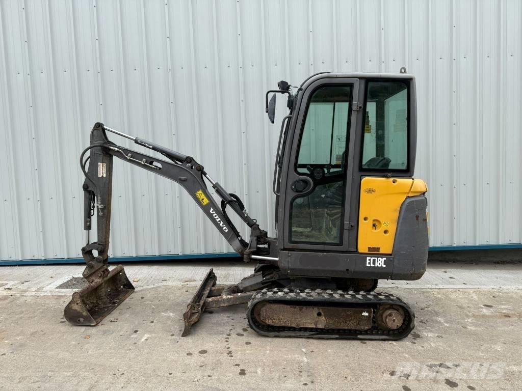 Volvo EC 18 C Mini bagri <7t