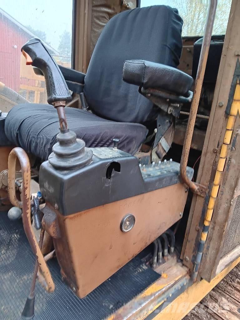 CAT 219 LC Bagri goseničarji