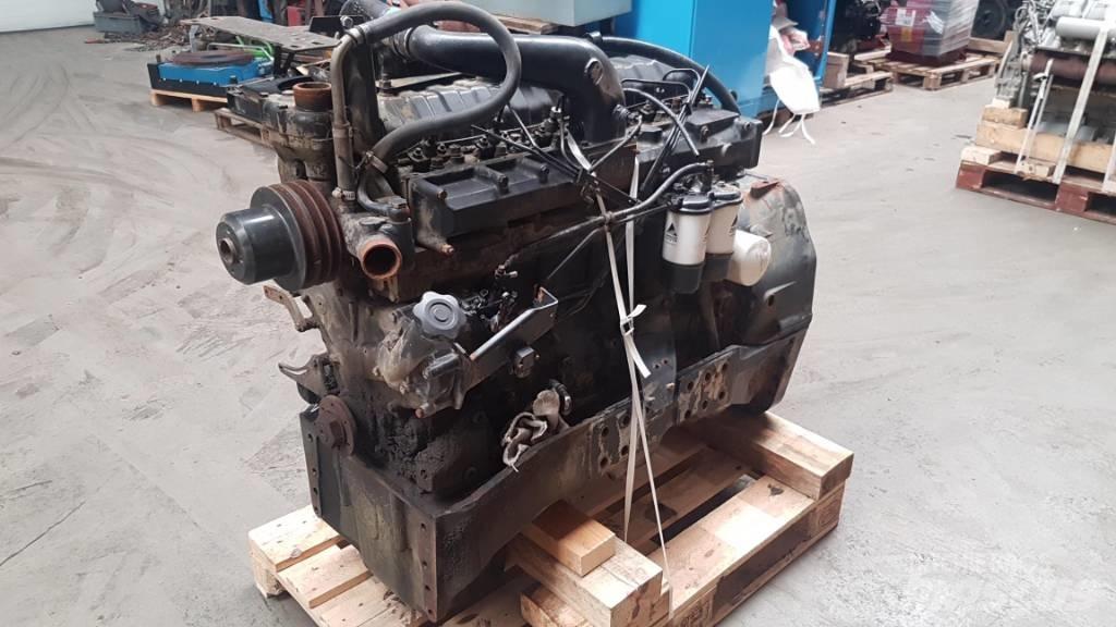 Sisu 620 Motorji
