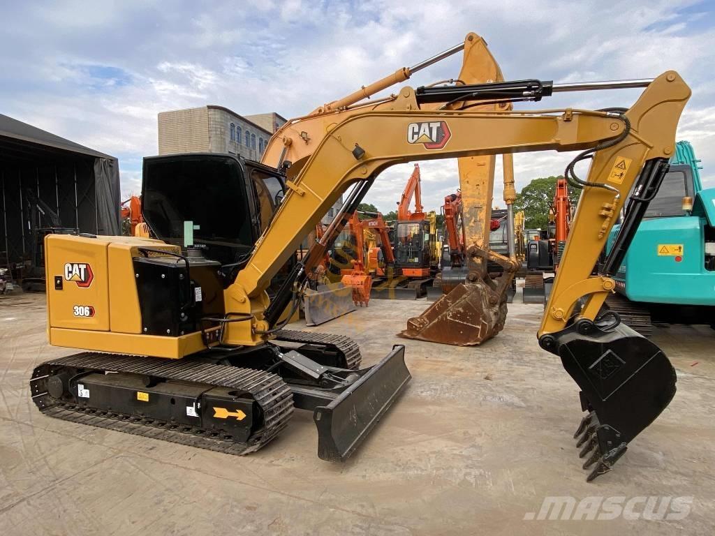 CAT 306 Mini bagri <7t