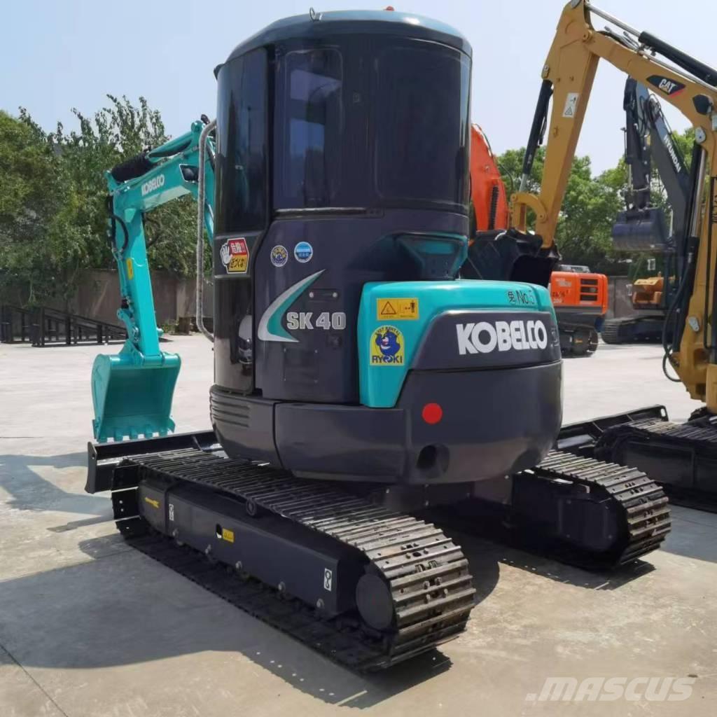 Kobelco SK 40 Mini bagri <7t