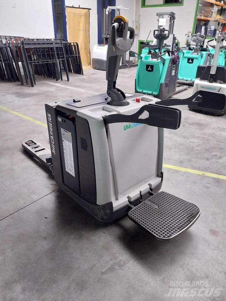 UniCarriers PMR 200 Električni nizko dvižni viličar s stojiščem