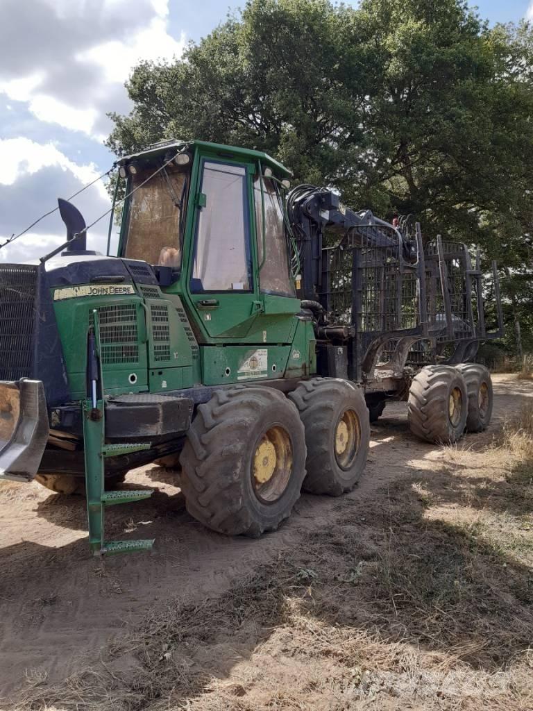 John Deere 1210 G Forwarderji