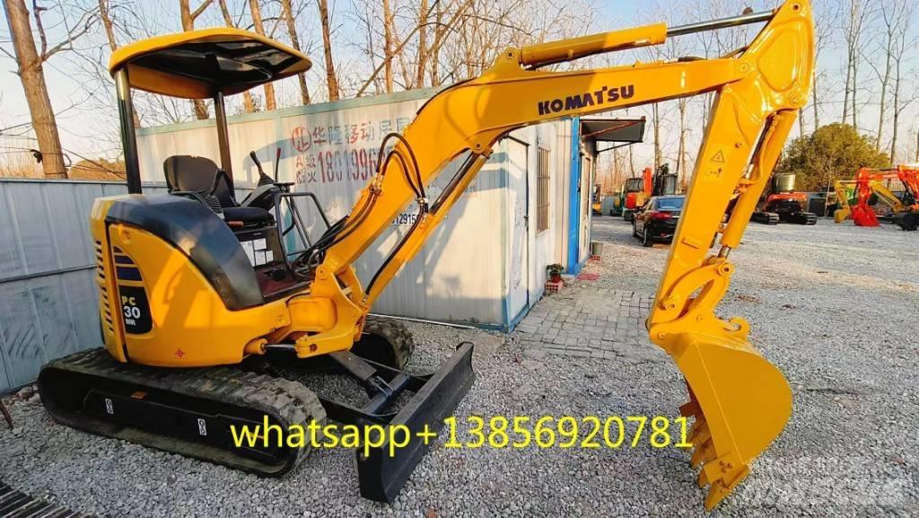 Komatsu PC 30 Mini bagri <7t