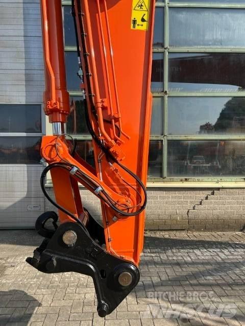 Hitachi ZX 290LCN-5B Bagri goseničarji