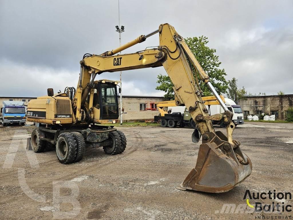 CAT M 318 C Bagri na kolesih