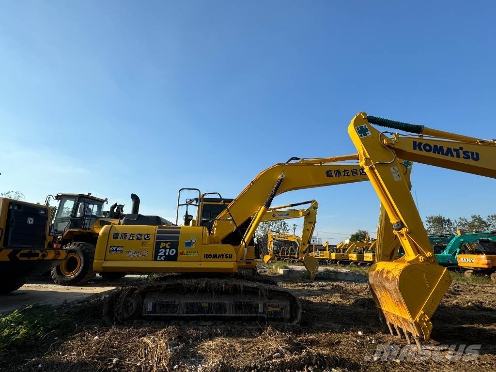 Komatsu PC 210 Bagri goseničarji