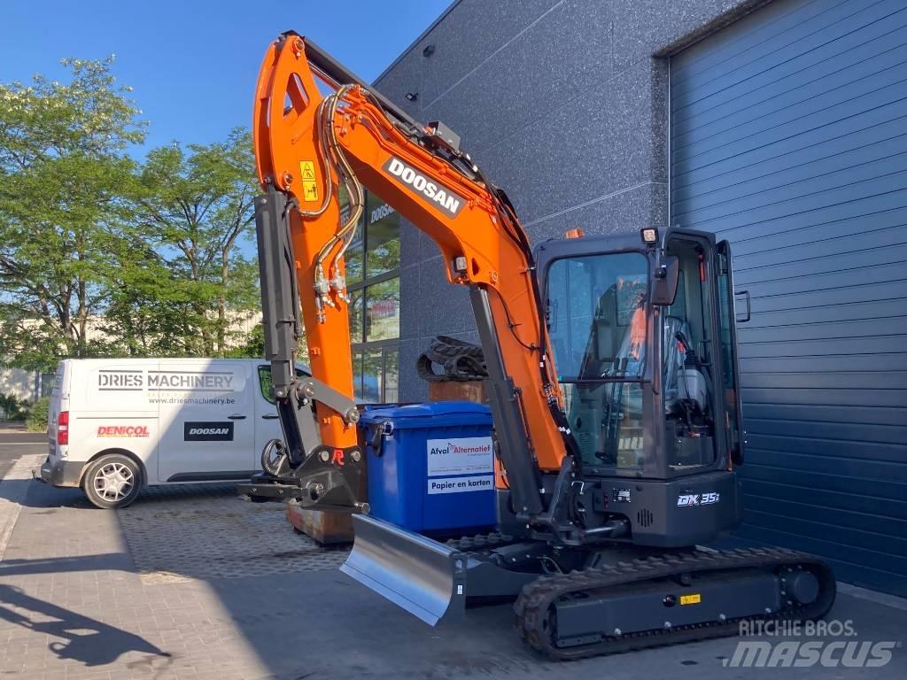 Develon DX 35 Z-7 Mini bagri <7t