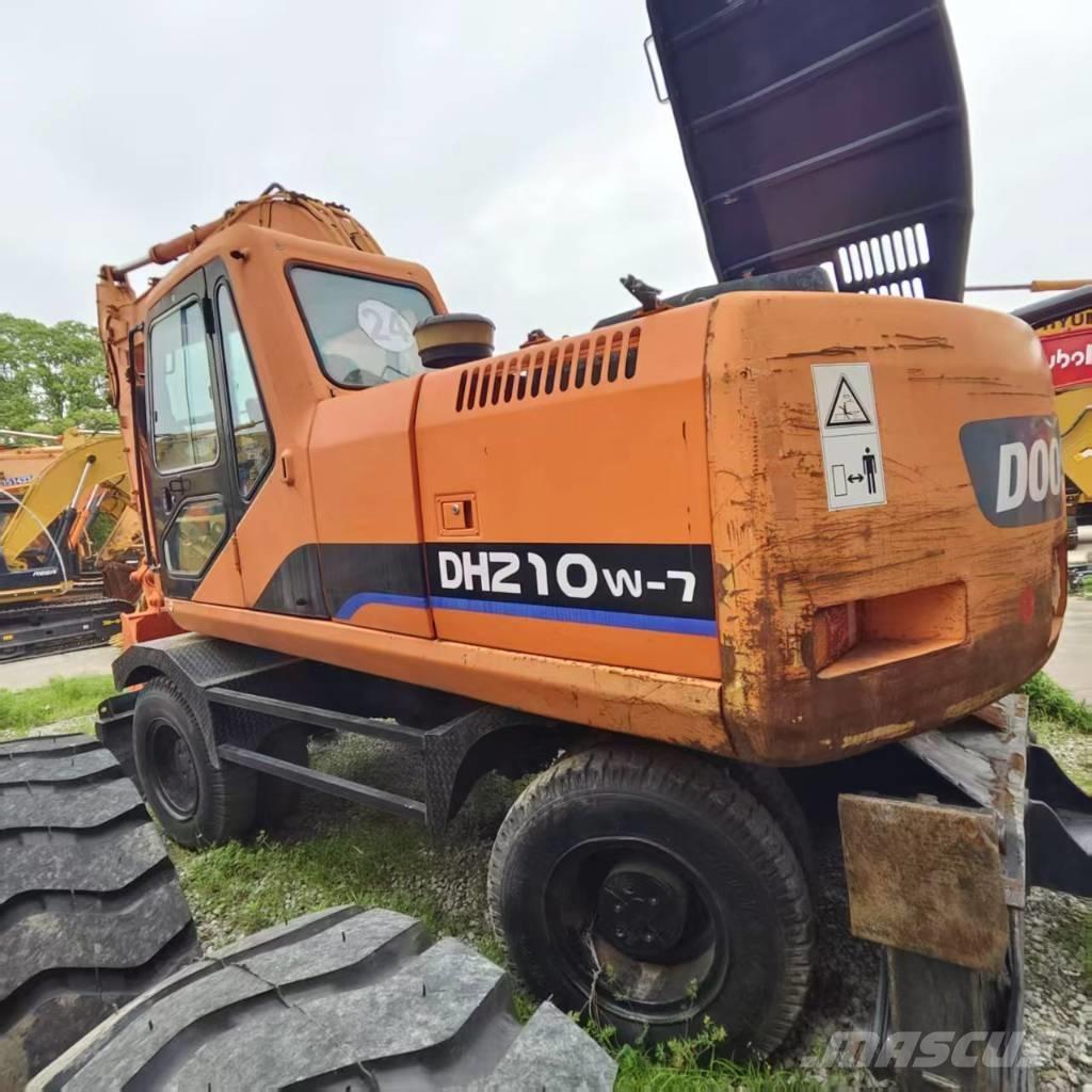 Doosan DH 210 W-7 Bagri na kolesih