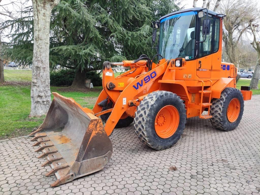 Fiat-Hitachi W90 Kolesni nakladalci