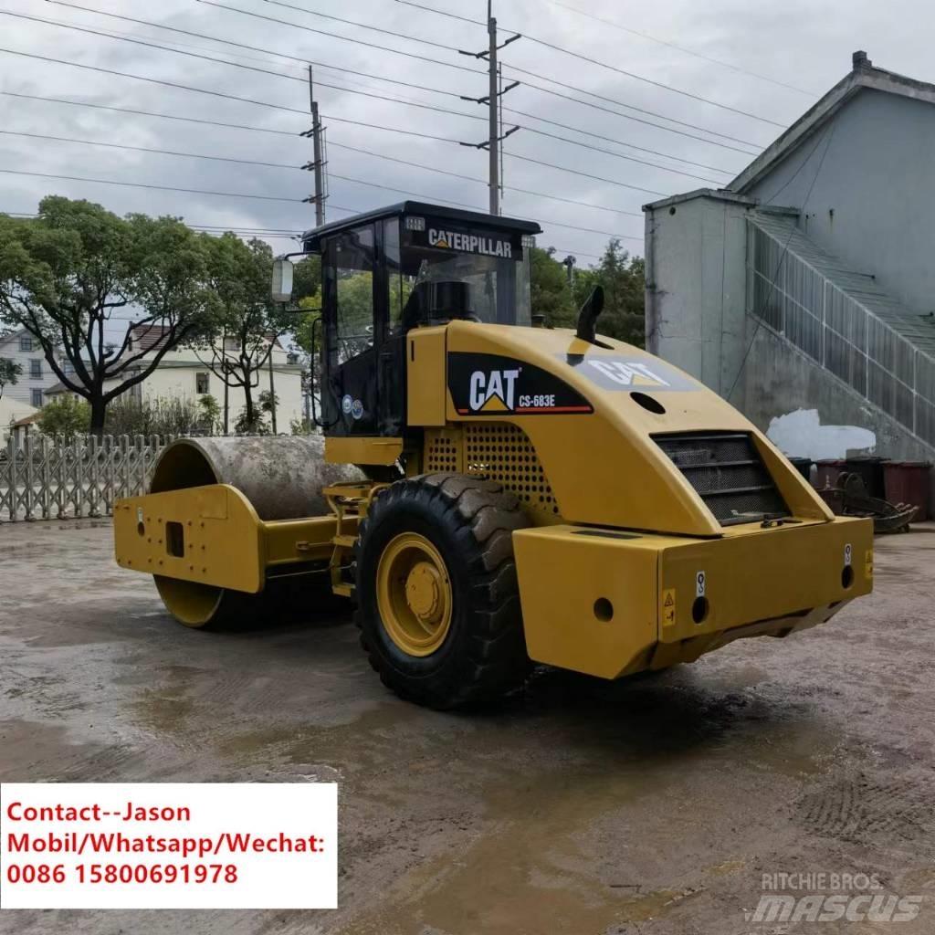 CAT CS 683 E Kompaktorji tal