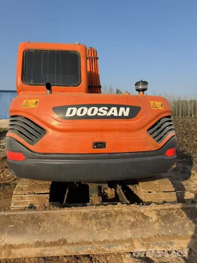 Doosan DX 75-9 C Bagri goseničarji