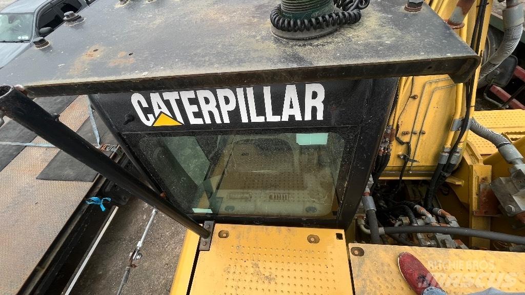 CAT 324 D L Bagri goseničarji