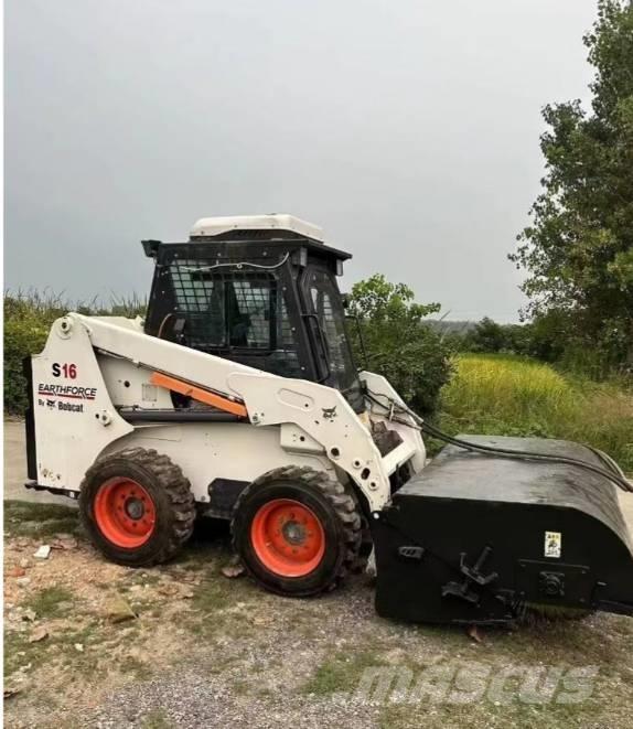 Bobcat S 16 Skid steer mini nakladalci
