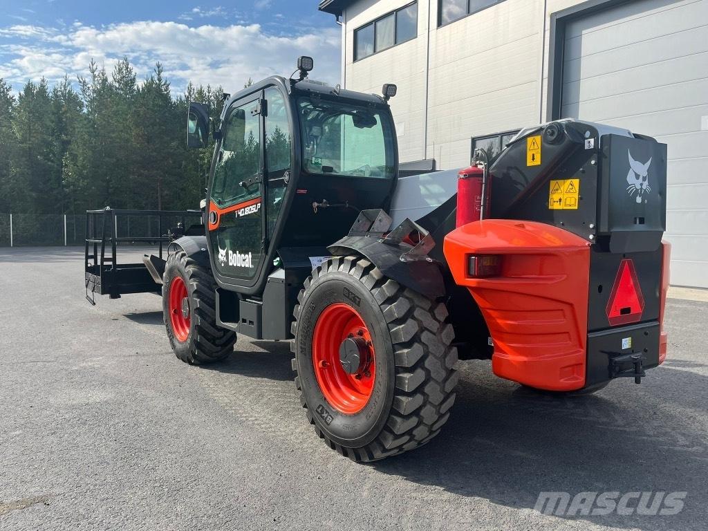 Bobcat T 40.180 Teleskopski viličarji