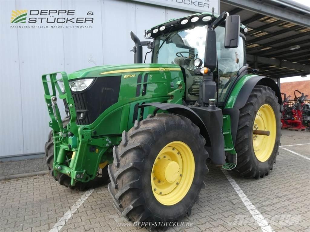 John Deere 6250R Traktorji