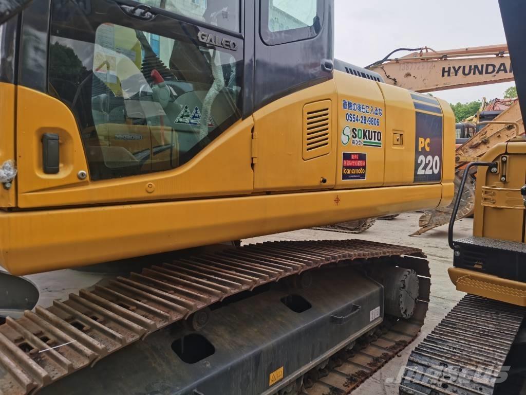 Komatsu PC220-7 Bagri goseničarji