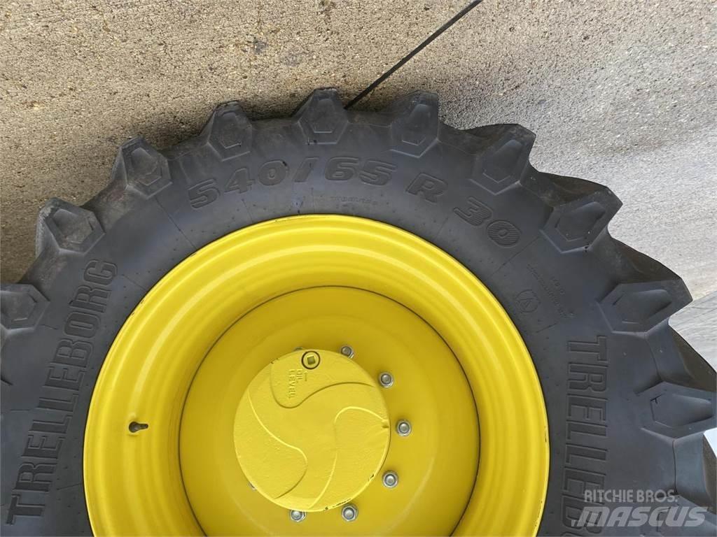 John Deere 6R 155 Traktorji