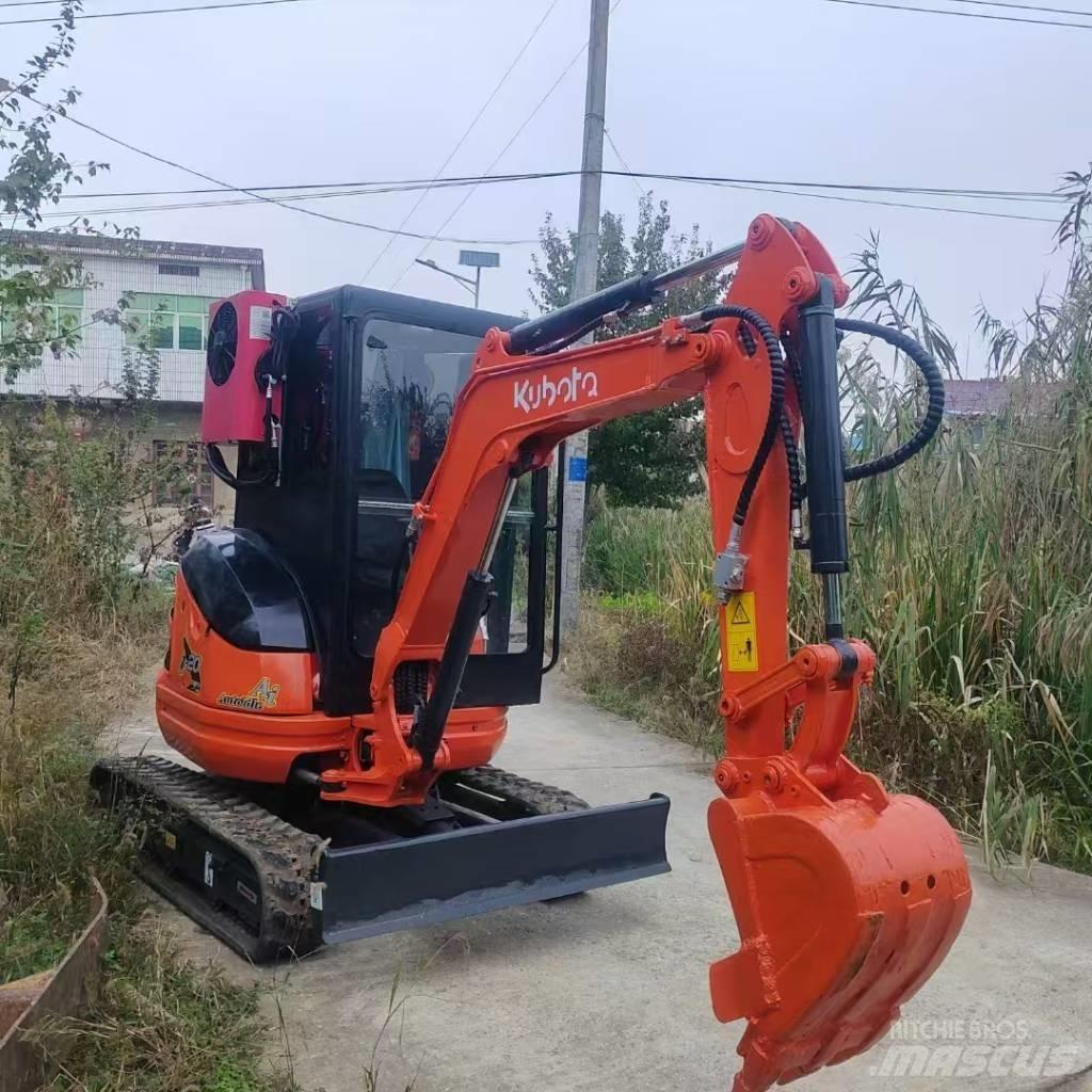 Kubota U20 Mini bagri <7t