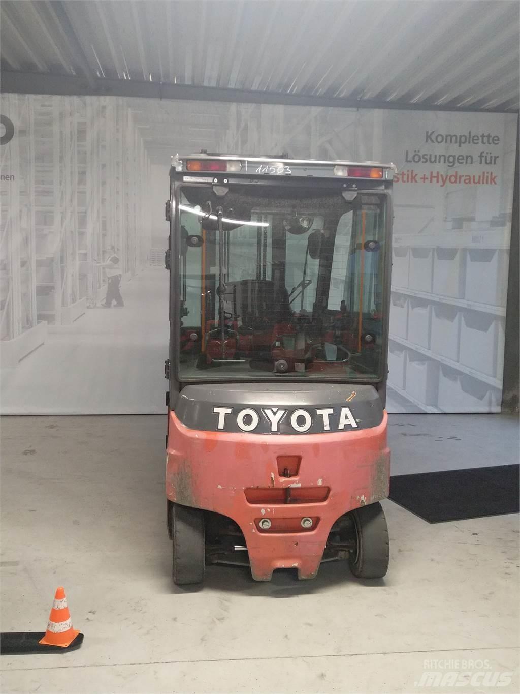 Toyota 8FBMT30 Električni viličarji