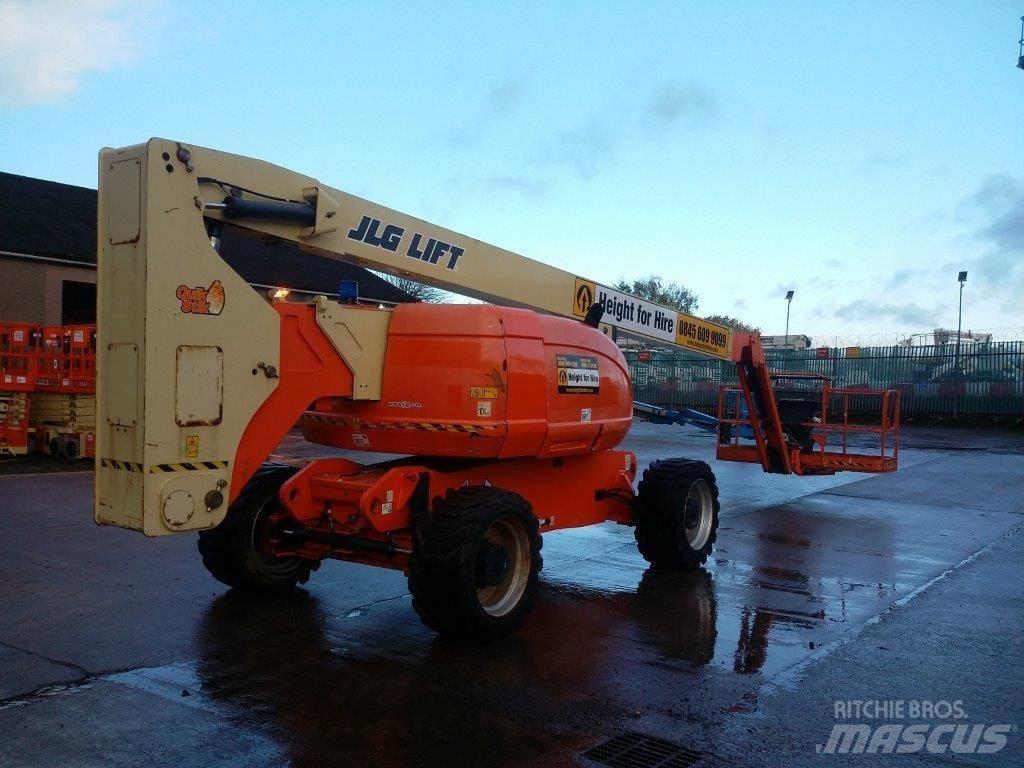 JLG 800AJ Zglobne dvižne ploščadi