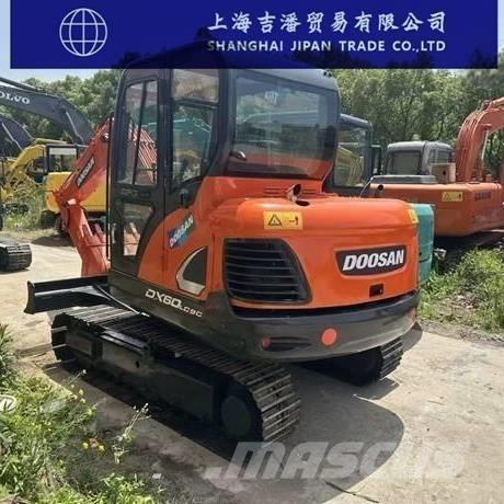 Doosan DX 60 Bagri goseničarji