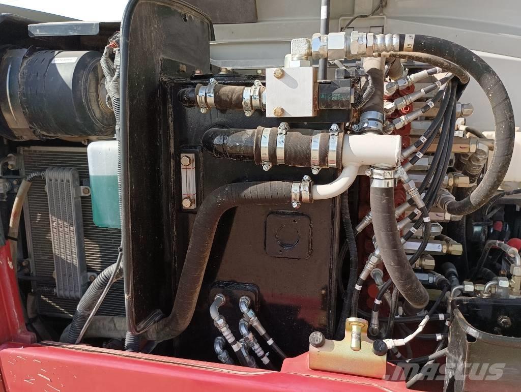 Takeuchi TB 260 Mini bagri <7t