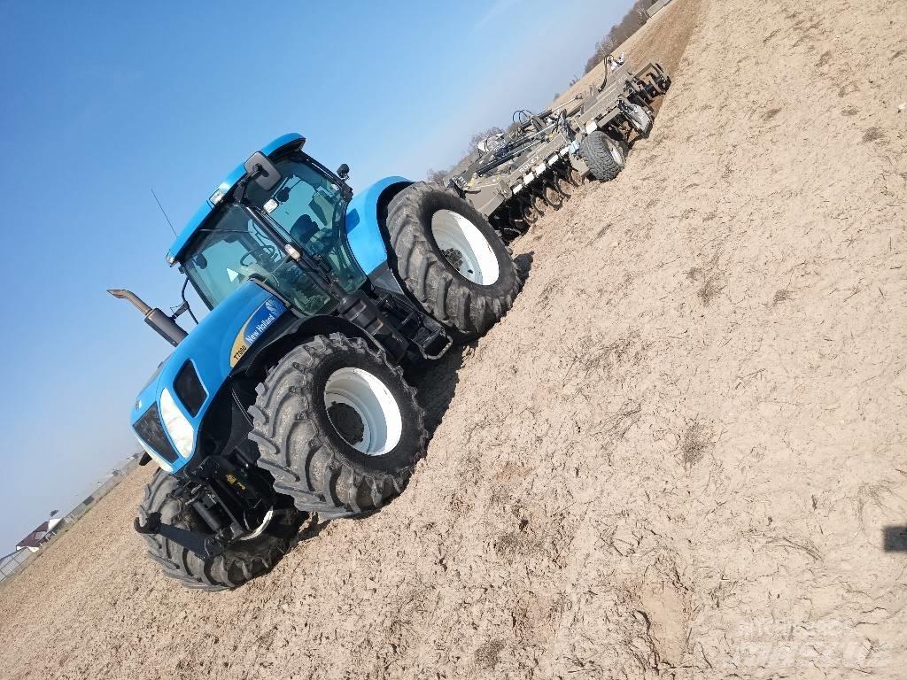 New Holland T 7060 Traktorji