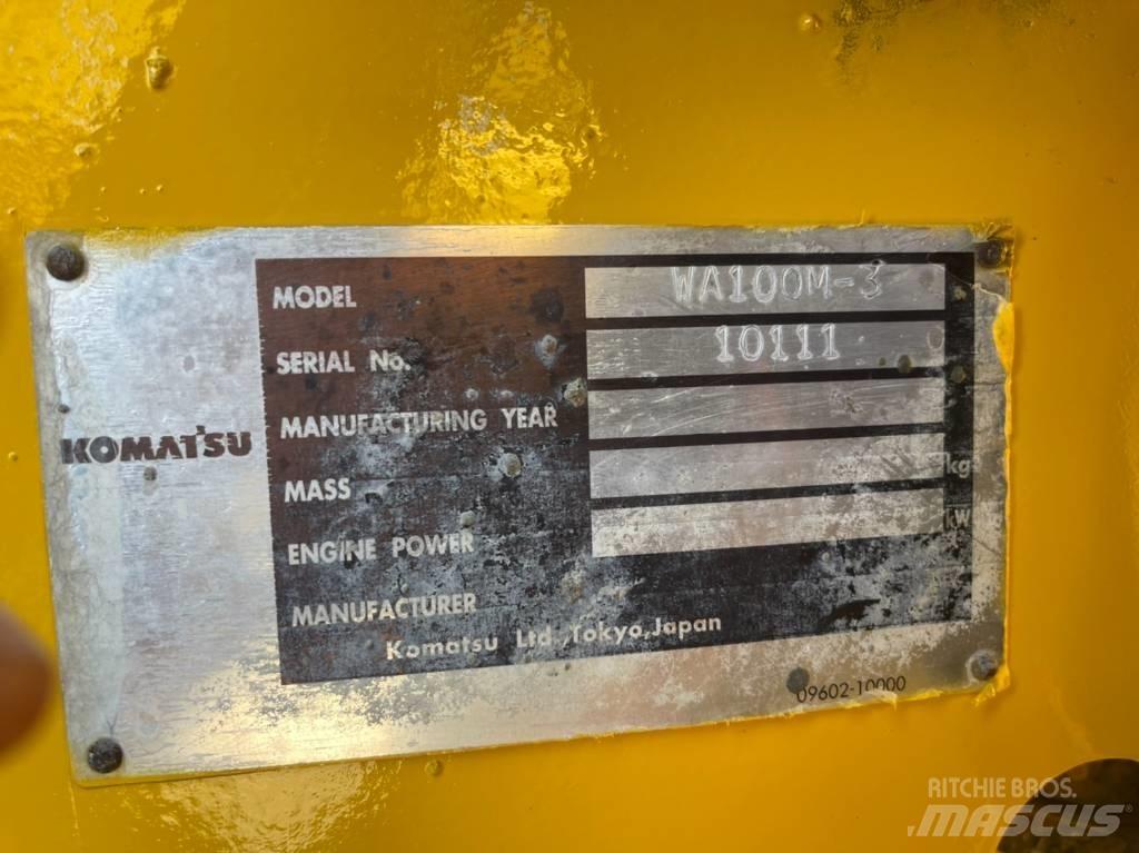 Komatsu WA100M-3 Kolesni nakladalci