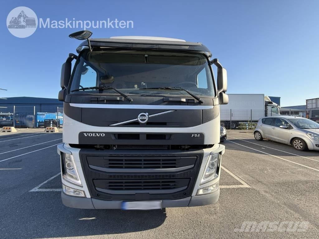 Volvo FM 340 Tovornjaki zabojniki