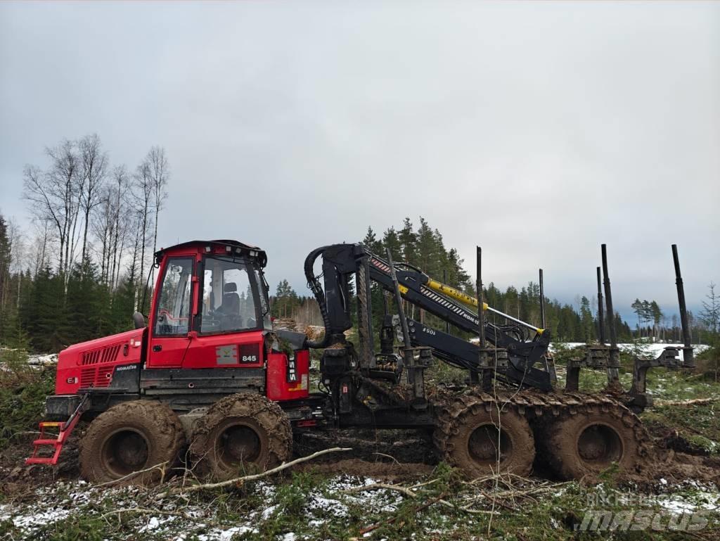 Komatsu 845 Forwarderji