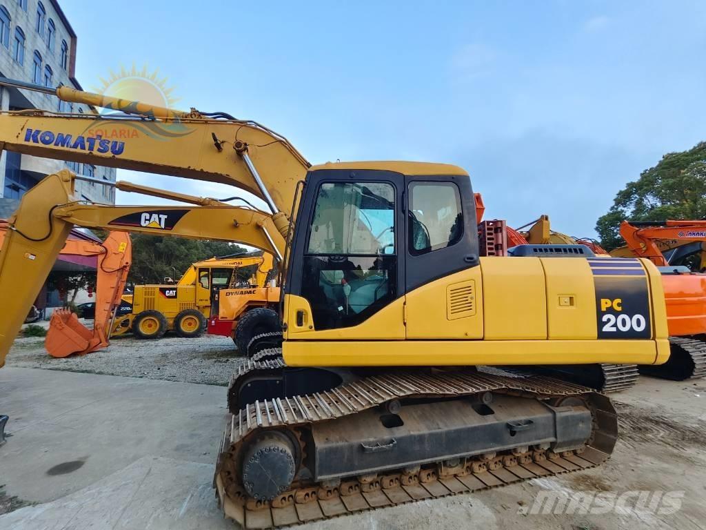 Komatsu PC 200-7 Bagri goseničarji