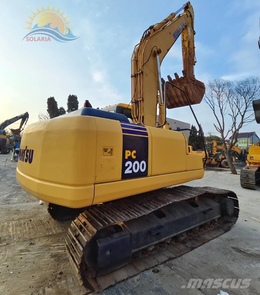 Komatsu PC 200-7 Bagri goseničarji