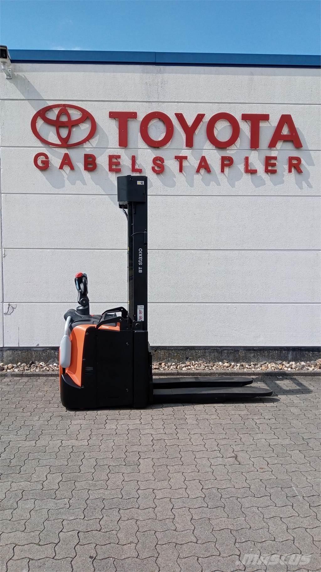Toyota SWE160L Ročni električni viličar