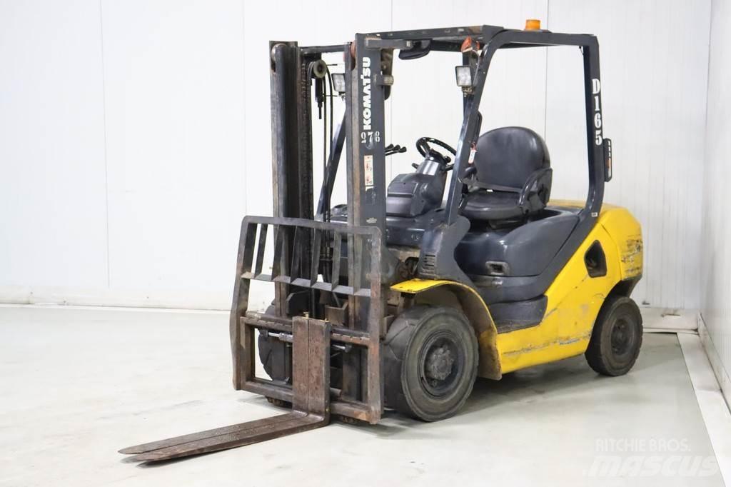 Komatsu FD25T-16 Dizelski viličarji