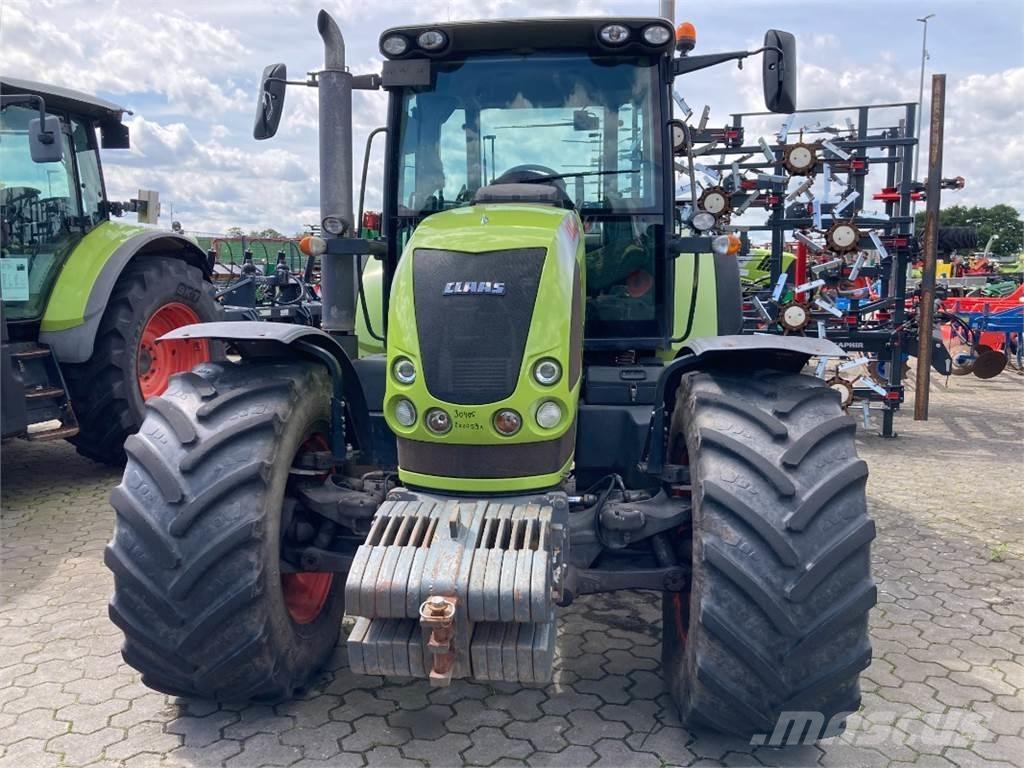 CLAAS Arion 640 Traktorji