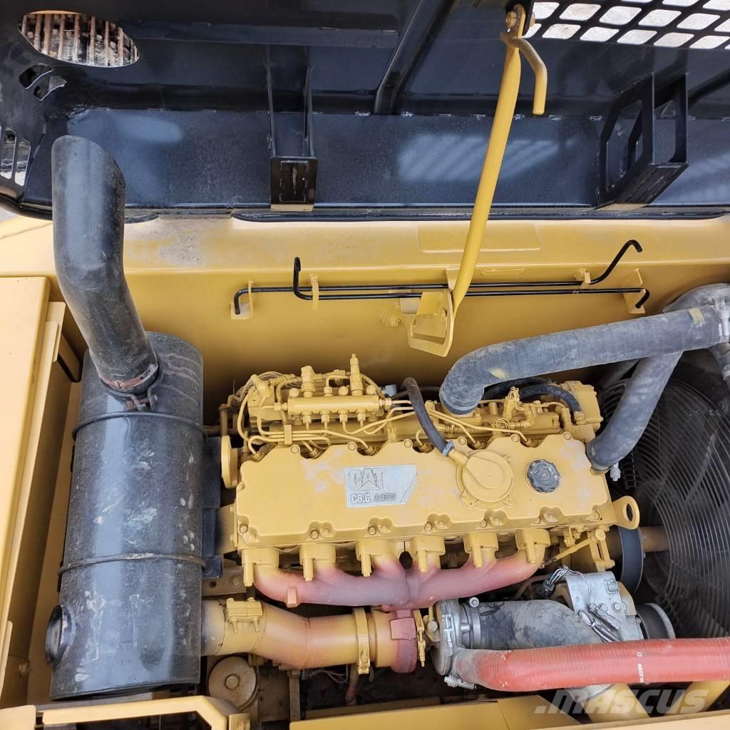 CAT 320 D2L Bagri goseničarji