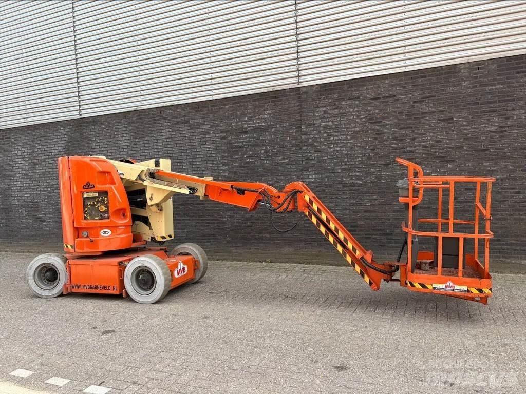 JLG E300AJP Zglobne dvižne ploščadi