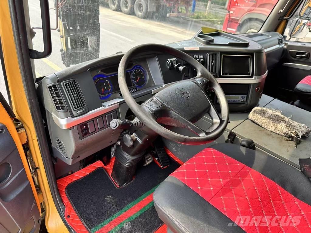 Sany STC1000T Rabljeni žerjavi za vsak teren