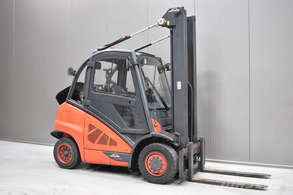 Linde H 40 T - 02 Plinski viličarji