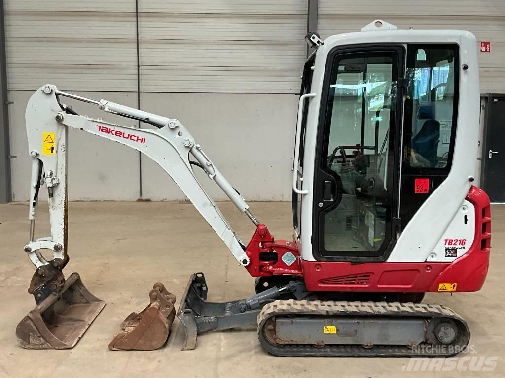Takeuchi TB 216 Mini bagri <7t