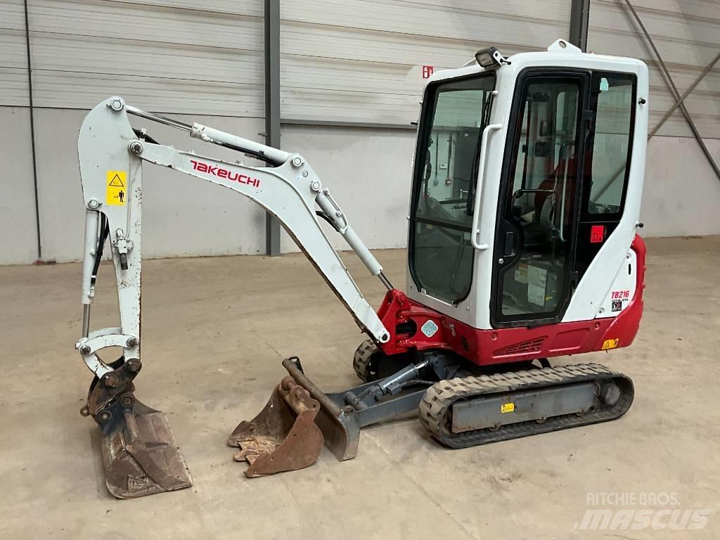 Takeuchi TB 216 Mini bagri <7t