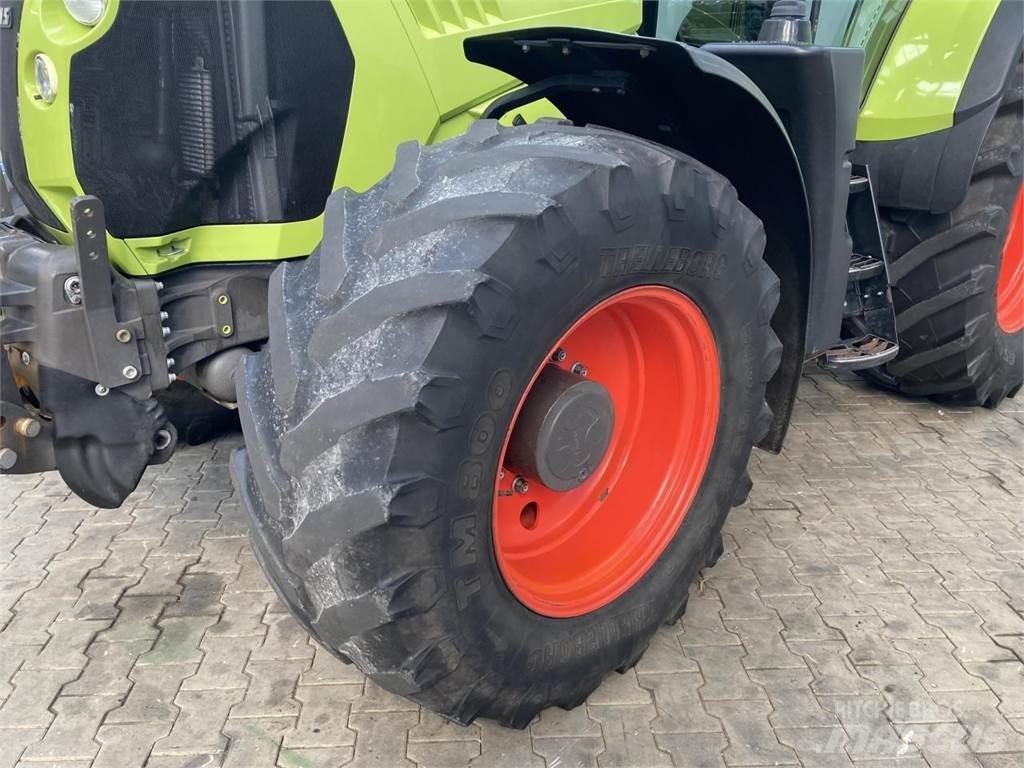 CLAAS Arion 640 Traktorji