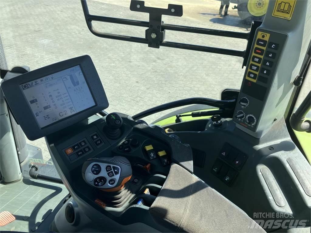 CLAAS Arion 640 Traktorji
